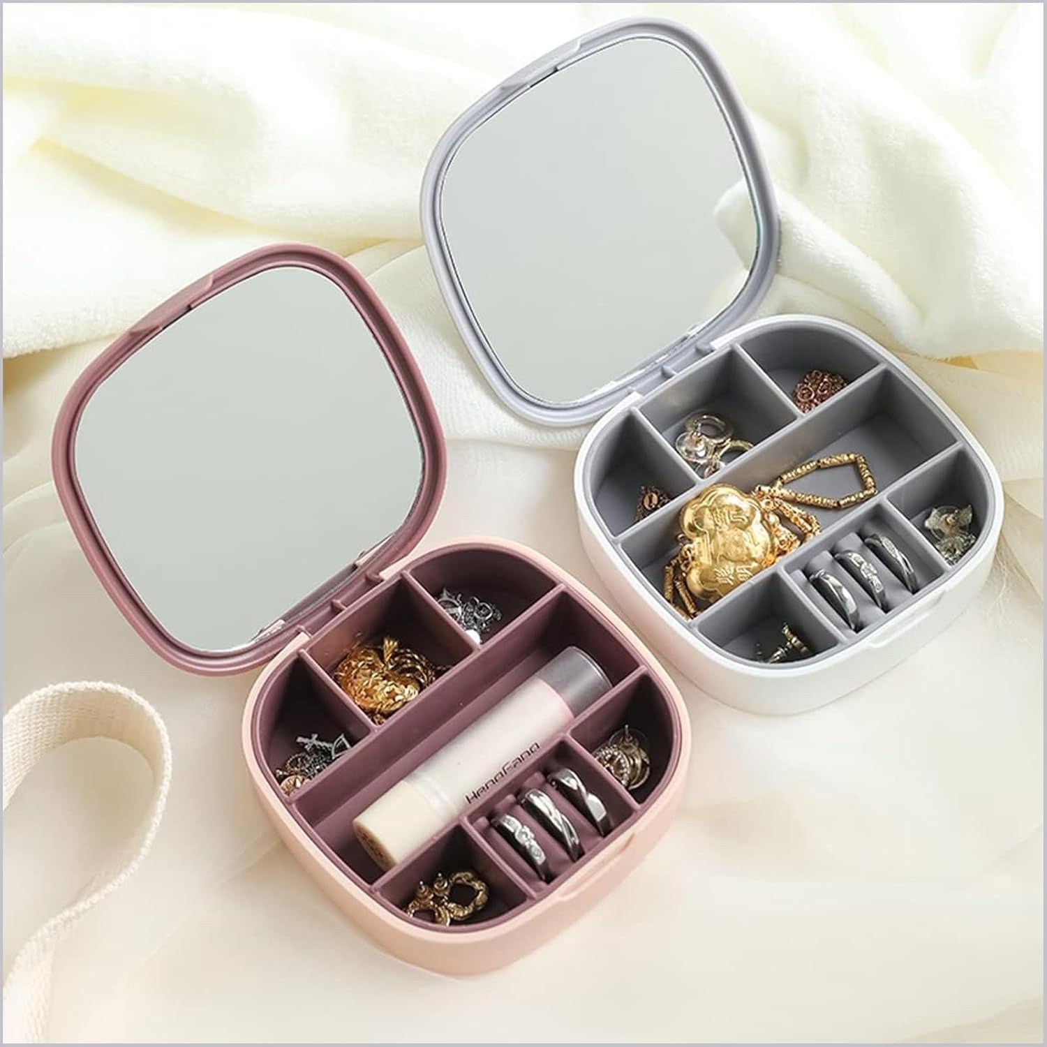 Small Portable Jewellery Box – Compact Storage Case for Earrings, Necklaces & Rings (Travel Friendly)